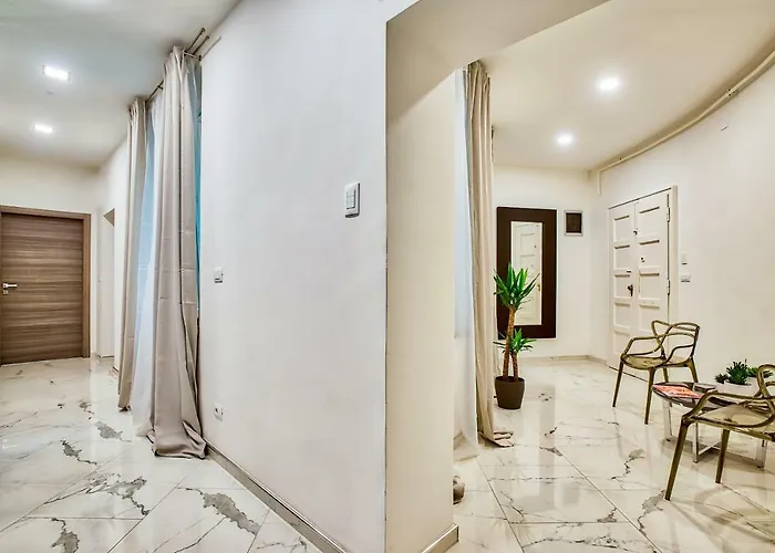 Parkside Centre Πούλα