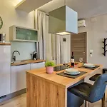 Apartment Parkside Centre